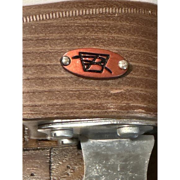 Ice Skates White Christmas Decor reidell Vintage Cozy Holiday party porch Wreath - Picture 7 of 11